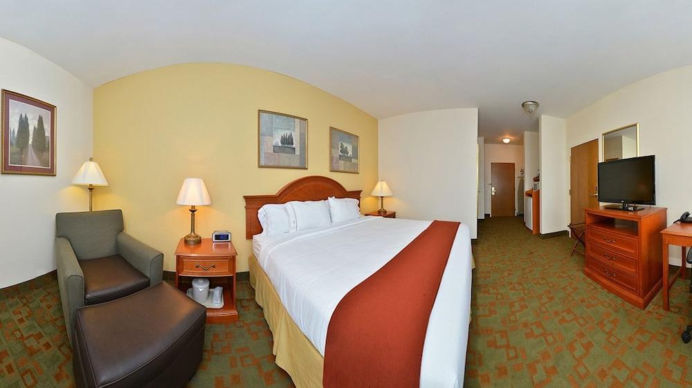 Holiday Inn Express Hotel & Suites Petersburg/Dinwiddie By Ihg Экстерьер фото