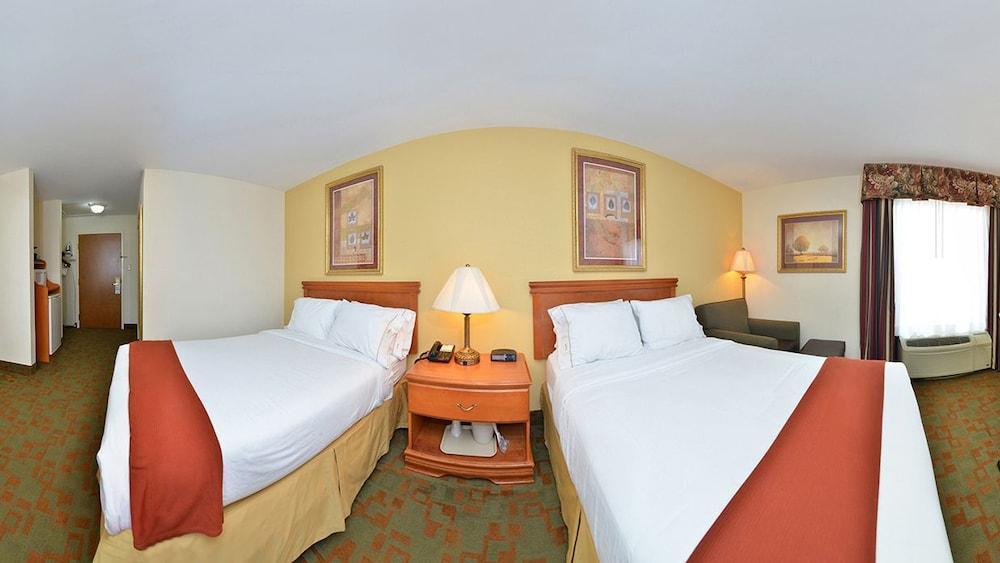 Holiday Inn Express Hotel & Suites Petersburg/Dinwiddie By Ihg Экстерьер фото
