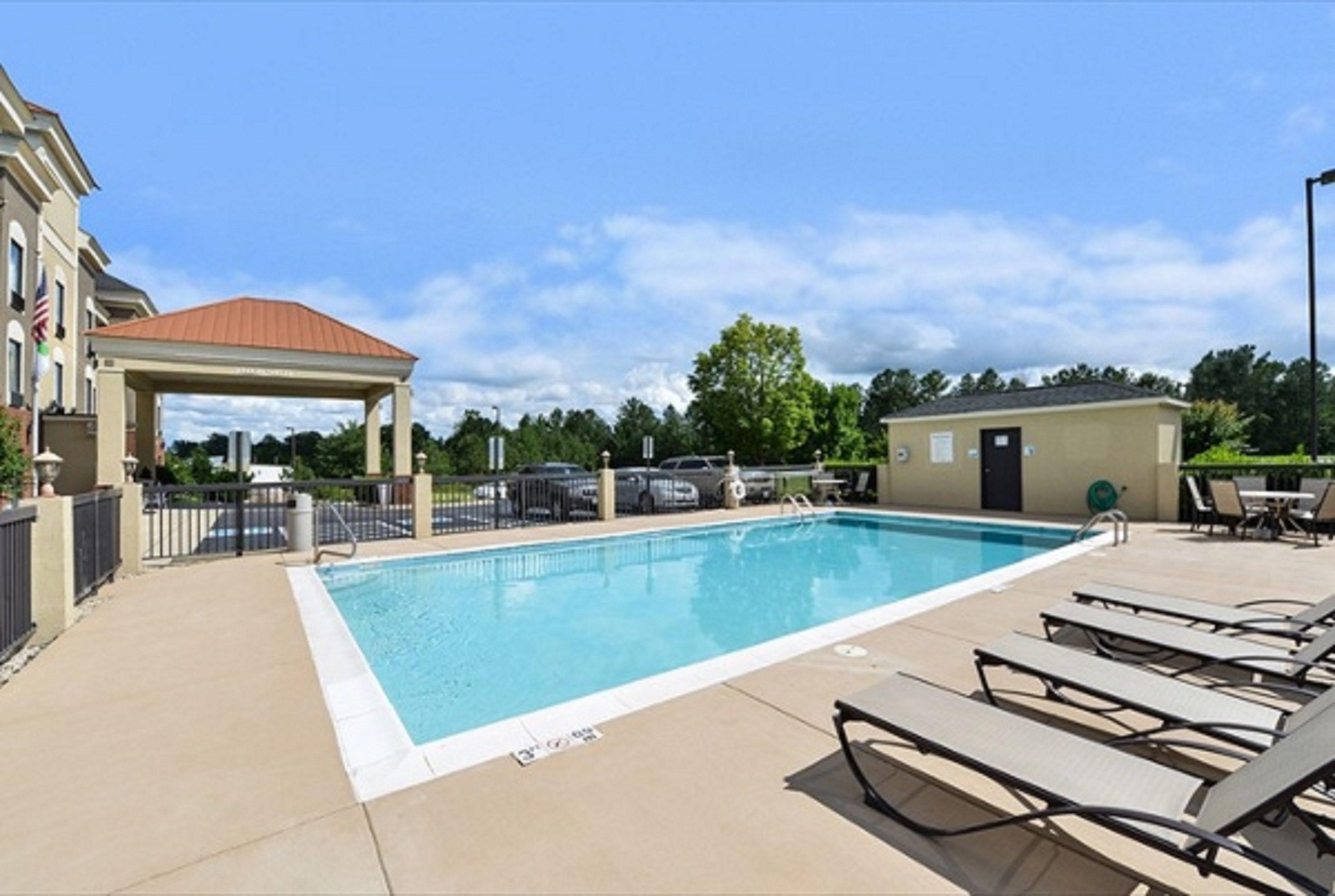 Holiday Inn Express Hotel & Suites Petersburg/Dinwiddie By Ihg Экстерьер фото