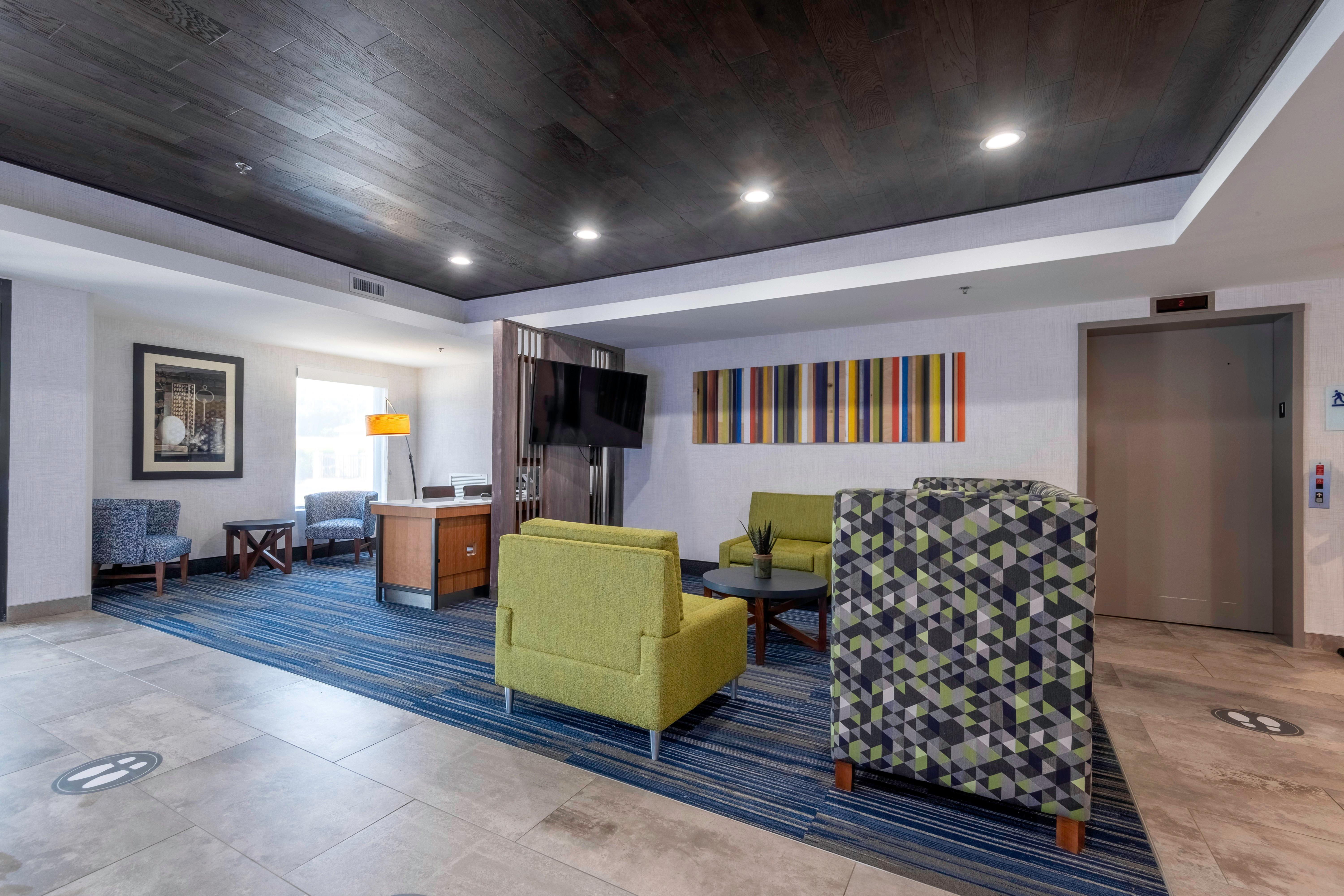Holiday Inn Express Hotel & Suites Petersburg/Dinwiddie By Ihg Экстерьер фото